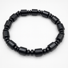 Lade das Bild in den Galerie-Viewer, Hämatit Armband Herren Ø60mm – Naturstein Schmuck – Geschenk im Etui