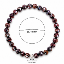 Lade das Bild in den Galerie-Viewer, Granat-Armband A+ Qualität mit 925 Silberverschluss – facettierte Naturperlen, elastisch, Handmade in Deutschland | SARB-BIJOU VIP COLLECTION